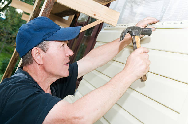 Best Storm Damage Siding Repair  in Southport, NC